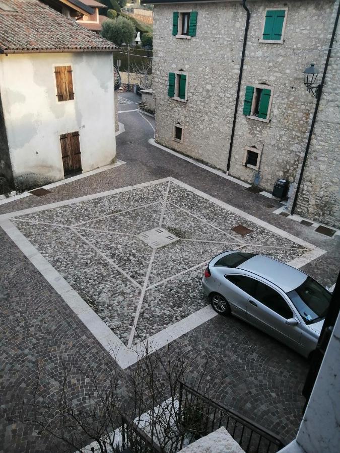 Beb Da Paolo Con Vista Lago San Zeno di Montagna Buitenkant foto