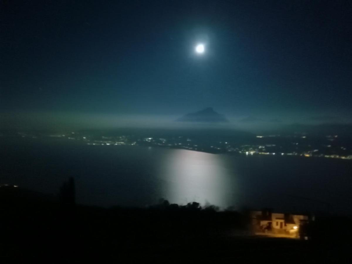 Beb Da Paolo Con Vista Lago San Zeno di Montagna Buitenkant foto